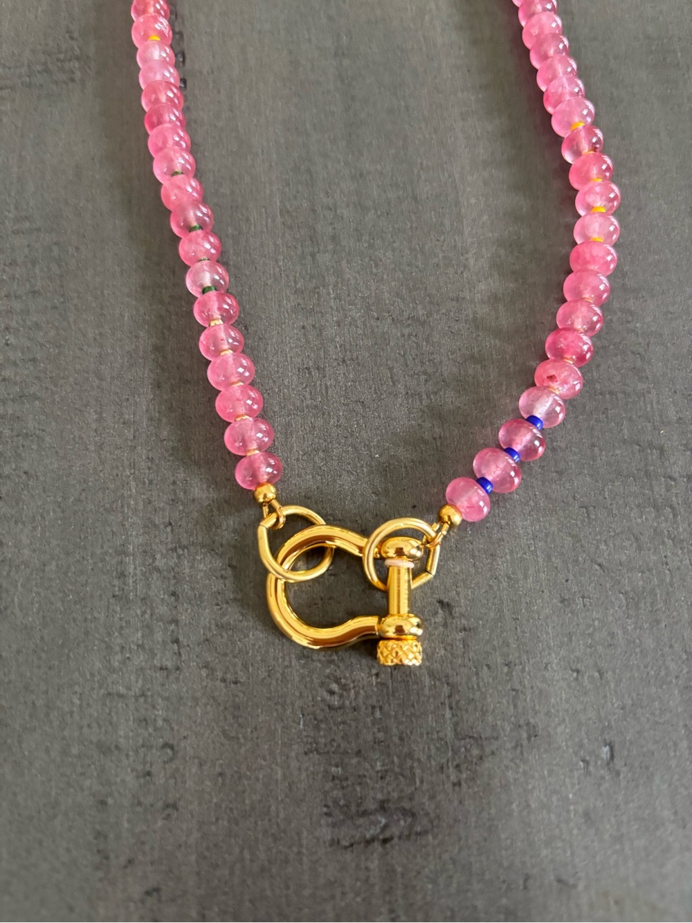 Spicy Dan x parke red quartz beaded necklace - Picture 3 of 6